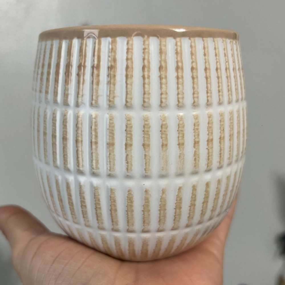 Foundry Candle Co. Scented Candle – Bourbon & Oak (12 oz).